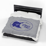 Manta Ray's Swimming - Velveteen Plush Blanket (Light Grey)